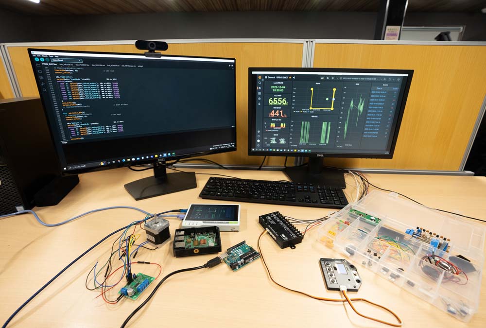 自社開発のIoTシステム